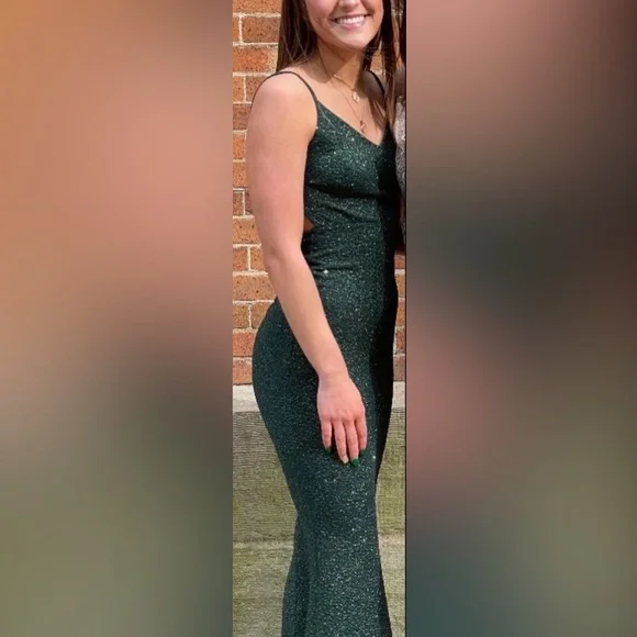 Windsor | Dresses | Sparkly Emerald Green Windsor Dress | Poshmark